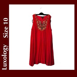 Luxology SZ 10 Coral Sleeveless
Embroidered Beaded